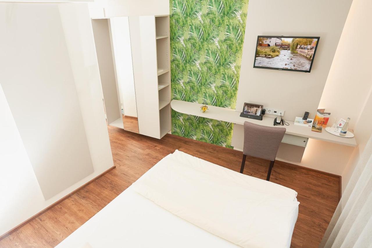 Stadthotel Engel Ettlingen Zewnętrze zdjęcie