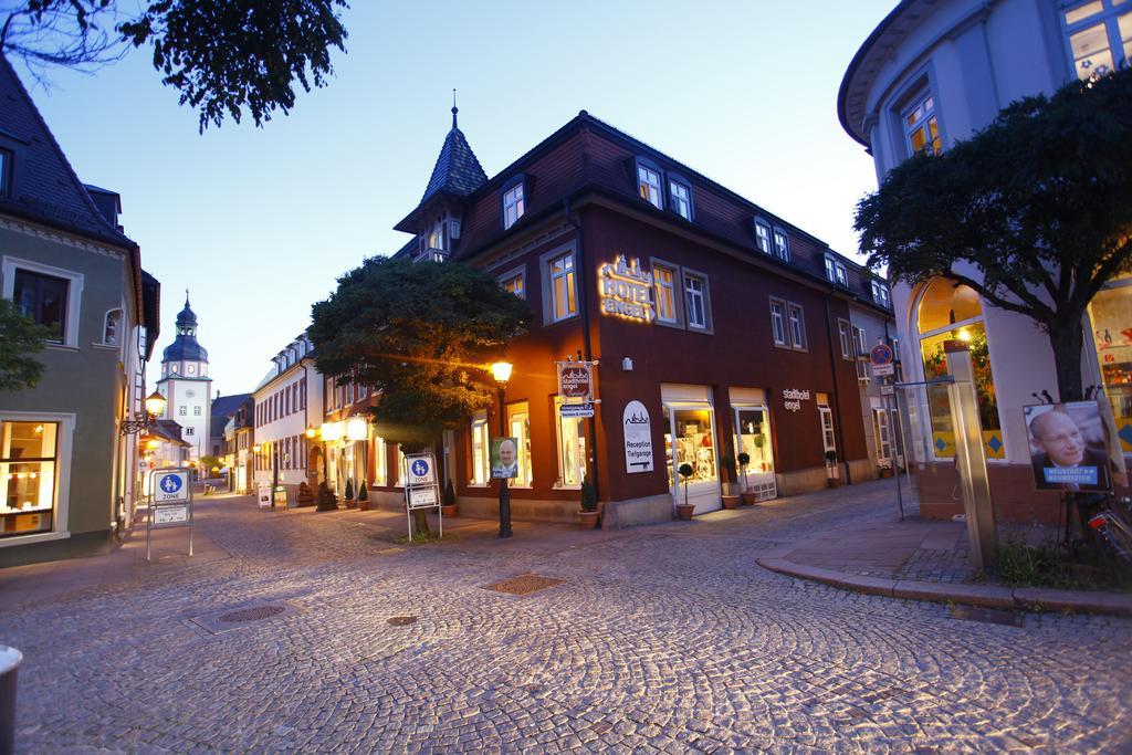 Stadthotel Engel Ettlingen Zewnętrze zdjęcie