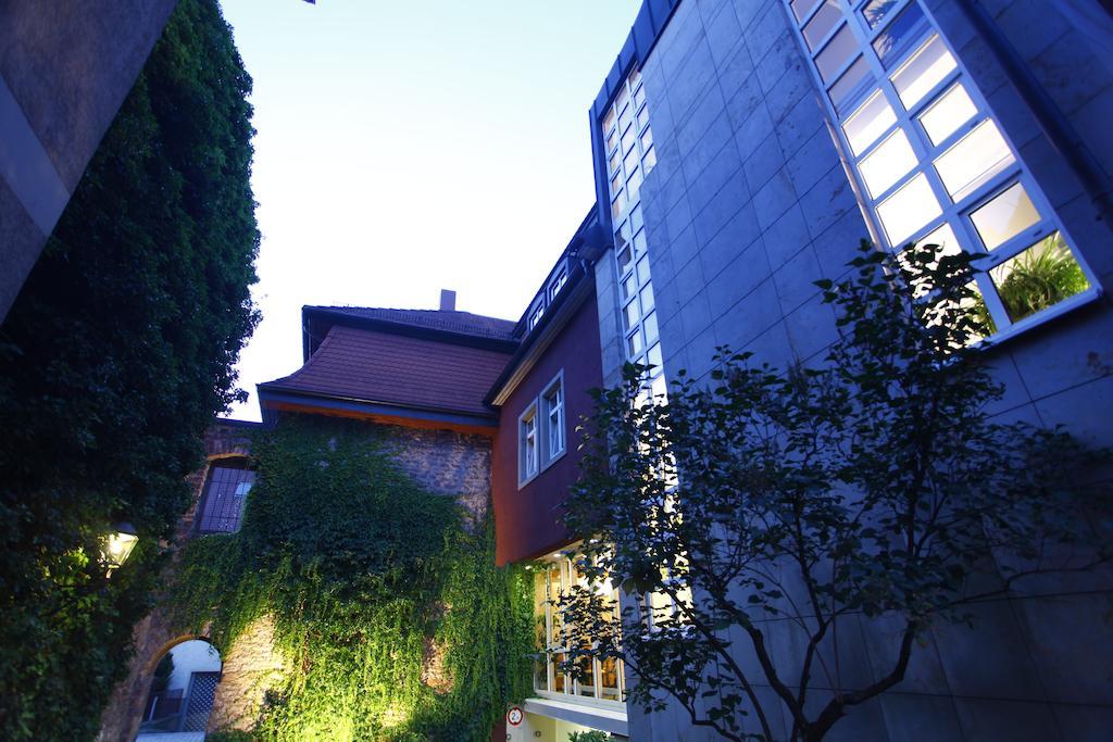 Stadthotel Engel Ettlingen Zewnętrze zdjęcie