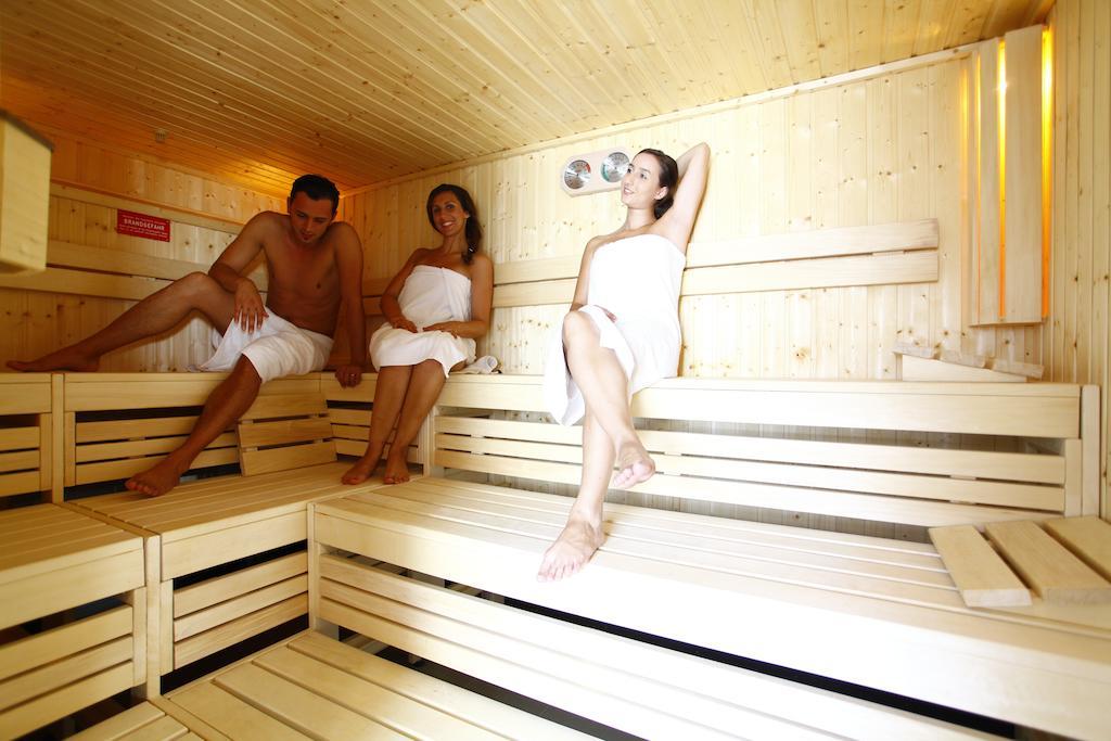 Stadthotel Engel Ettlingen Zewnętrze zdjęcie